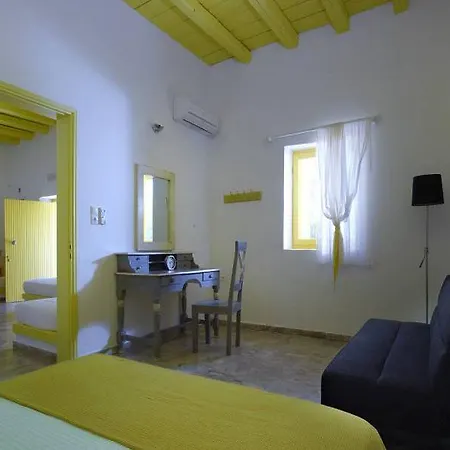 Apothikes Hotel